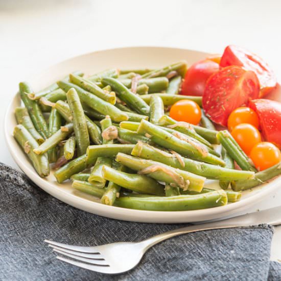 Dilly Green Bean Sauté (oil free)