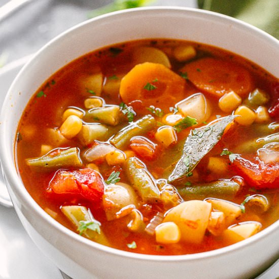 Slow Cooker Vegetable Soup