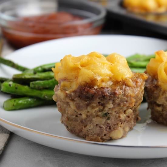 Mac and Cheese Stuffed Meatloaf