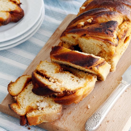 Ricotta Challah with Bell Peppers