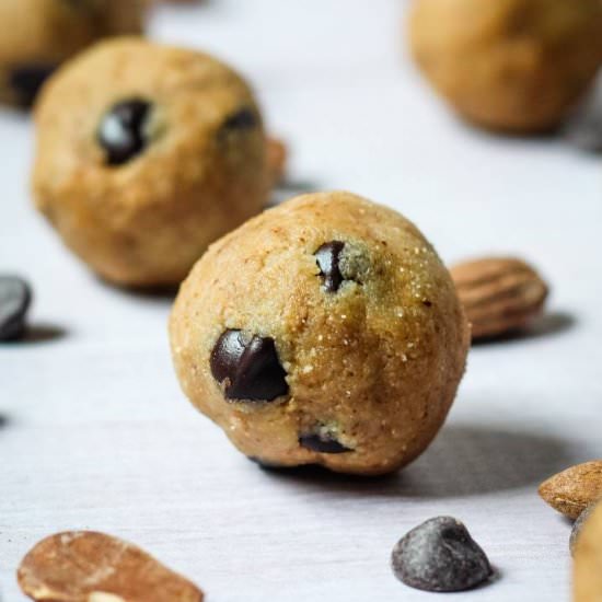 Vegan Cookie Dough Balls