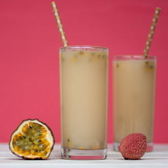 Litchi, Lime and Ginger Spritzer