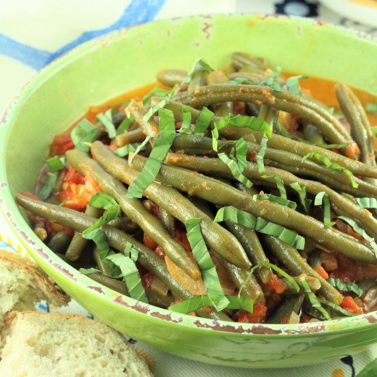 Stewed Green Beans with Tomatoes