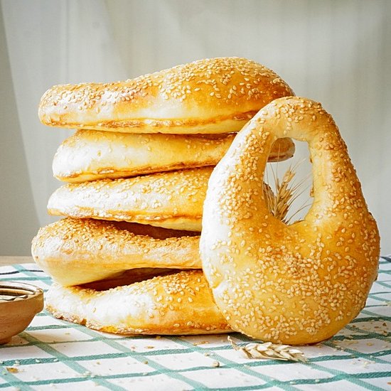 Kaak, Palestinian sesame bread