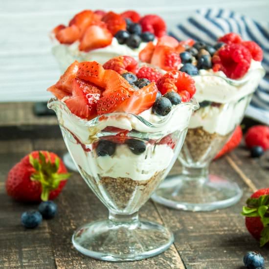 No-Bake Berry Cheesecake Parfait