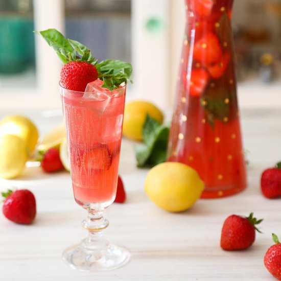 Strawberry Basil Lemonade