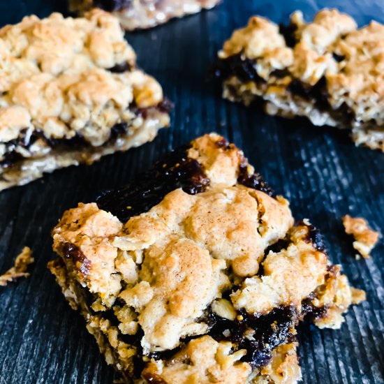 Oatmeal Fig Bars