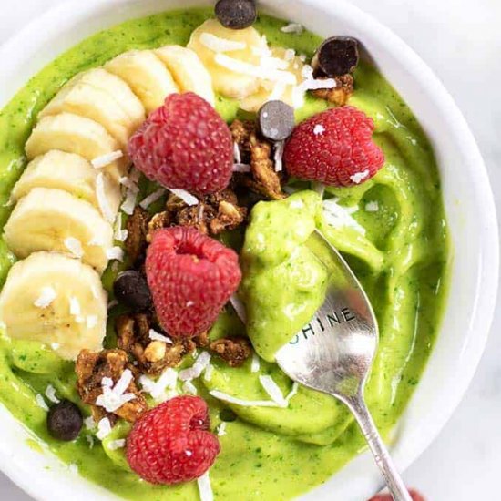 Vegan Green Smoothie Bowl