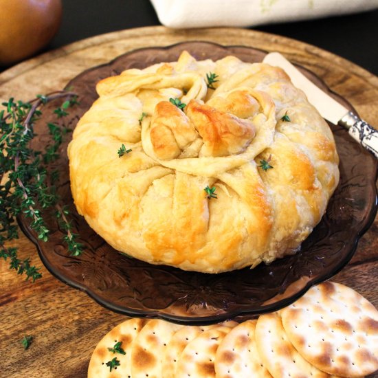 Brie en Croute with Pear Compote