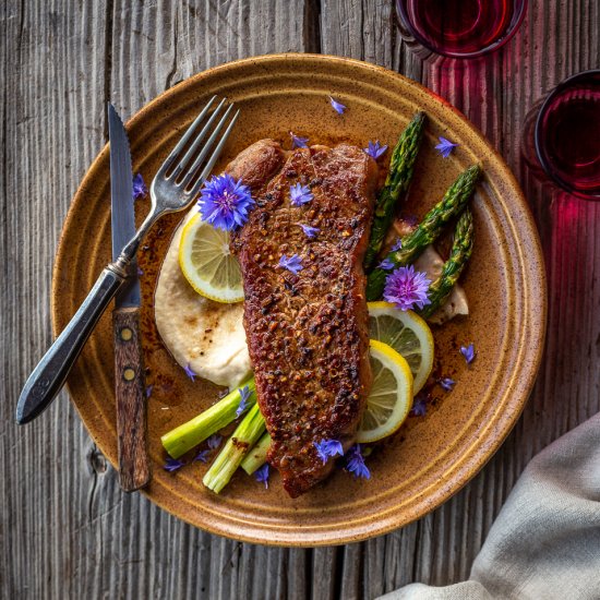 NY Strip, Cauli-Mash, and Asparagus