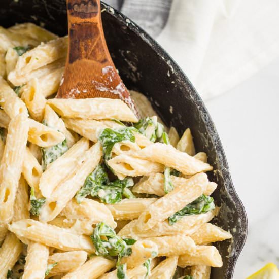 One-Pot Creamy Spinach Pasta