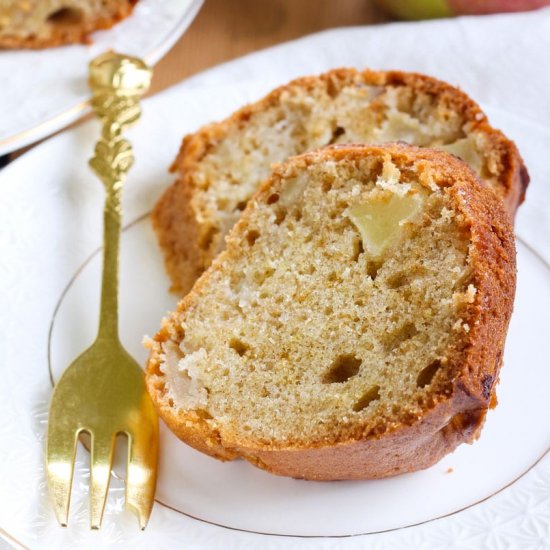 Aunt Jane’s Apple Cake