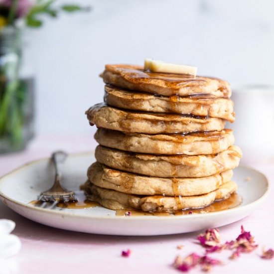 Fluffy Whole Wheat Vegan Pancakes