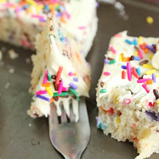 Funfetti Snack Cake