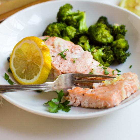 Roasted Garlic Salmon & Broccoli