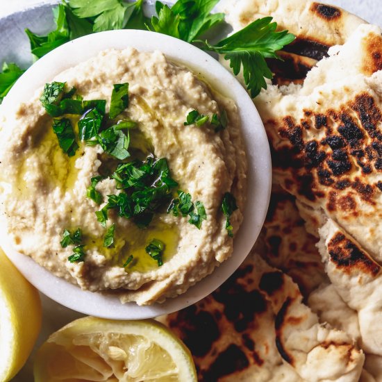 Easy Lemon Hummus