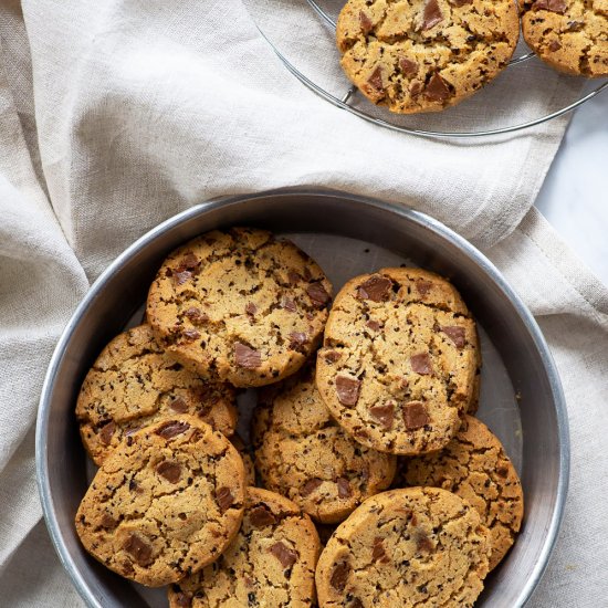 Chocolate Chip Cookies with Coffee