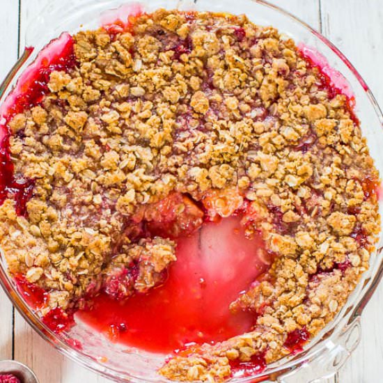 Fresh Peach Crisp with Raspberries