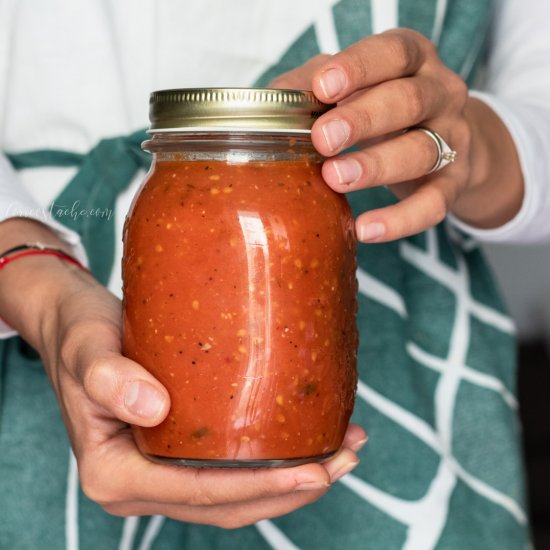 Easy Homemade Tomato Sauce