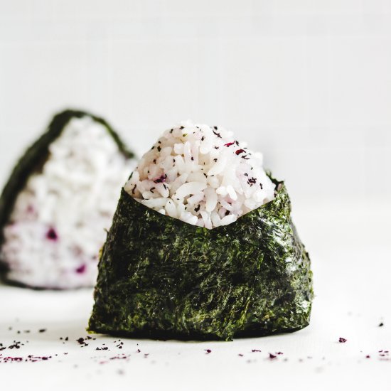 ultimate onigiri guide (+4 recipes)