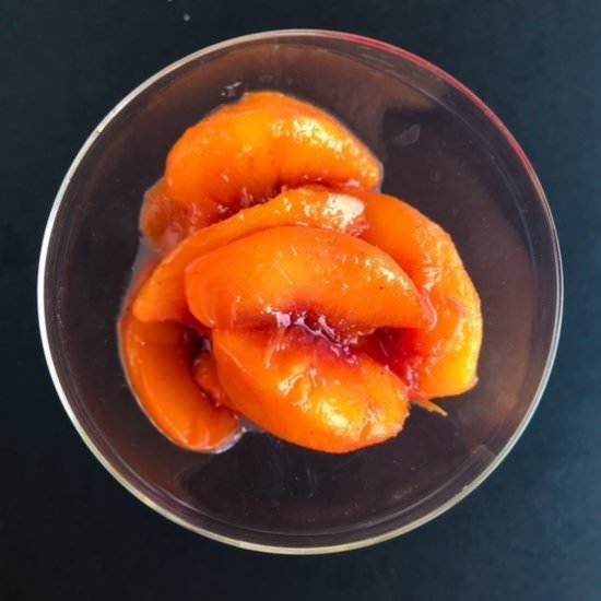 Peach in syrup without sugar