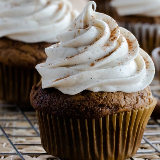 Pumpkin Gingerbread Cupcakes