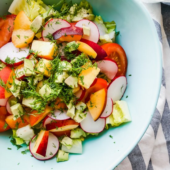 Peach Salad with Avocado