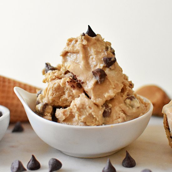 No-Churn Peanut Butter Ice Cream