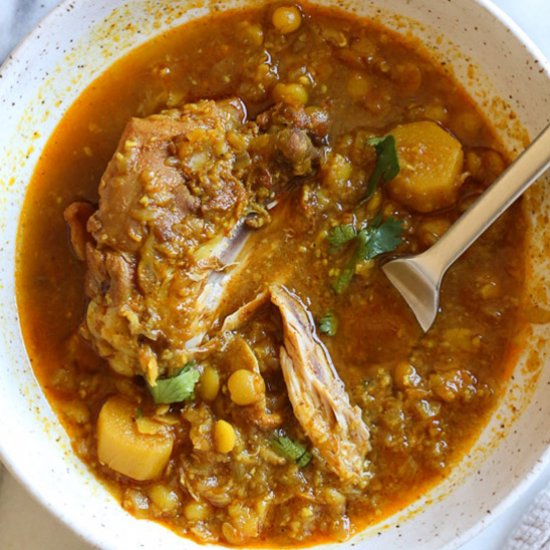 Burma Superstar Chicken Dal Curry