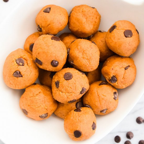 Peanut Butter Cookie Dough Bites