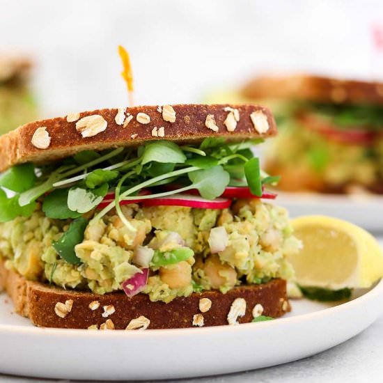 Mashed Avocado Chickpea Salad