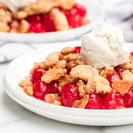 Homemade Cherry Crumble