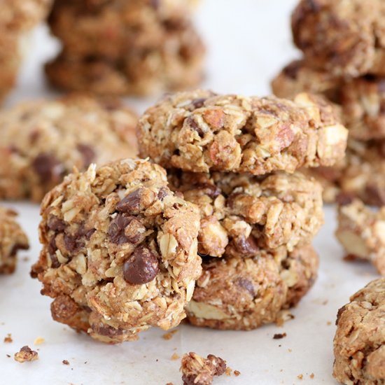 Chocolate Chip Granola Cookies