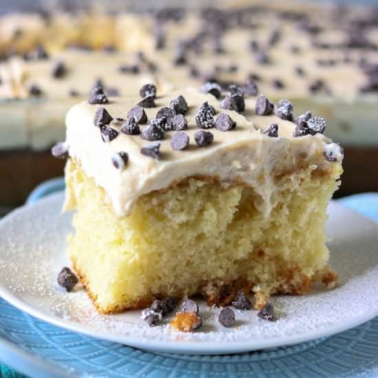 Cannoli Poke Cake