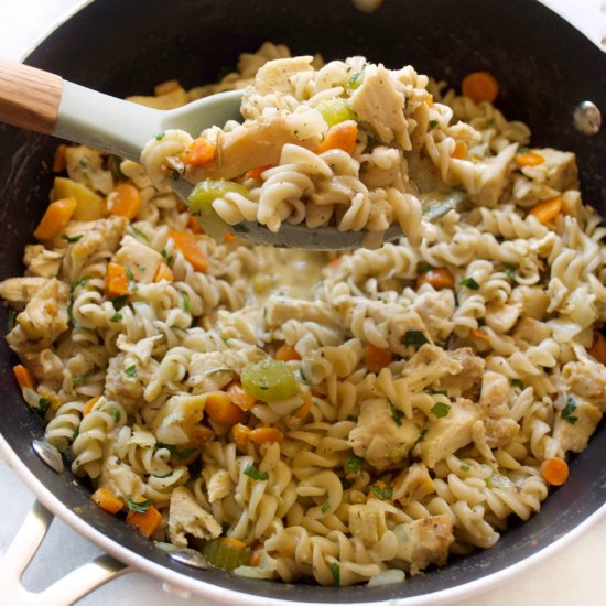 One-Pot Creamy Chicken Noodles (GF)