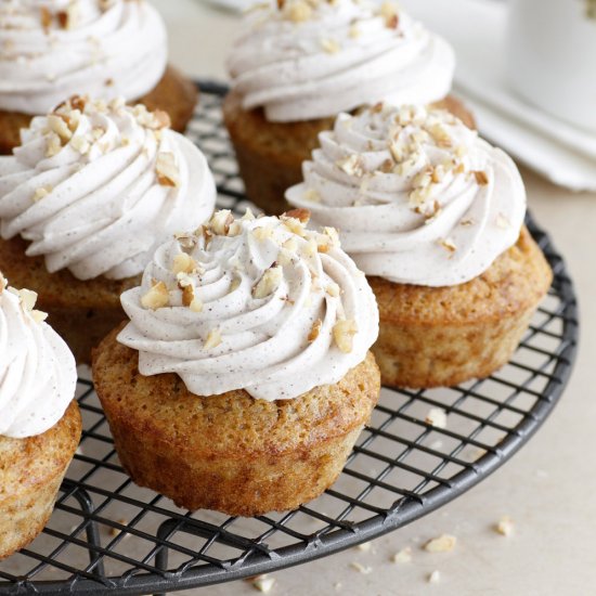 Pecan and Cinnamon Maple Cupcakes