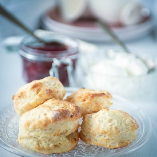 Scones with  strawberry jam