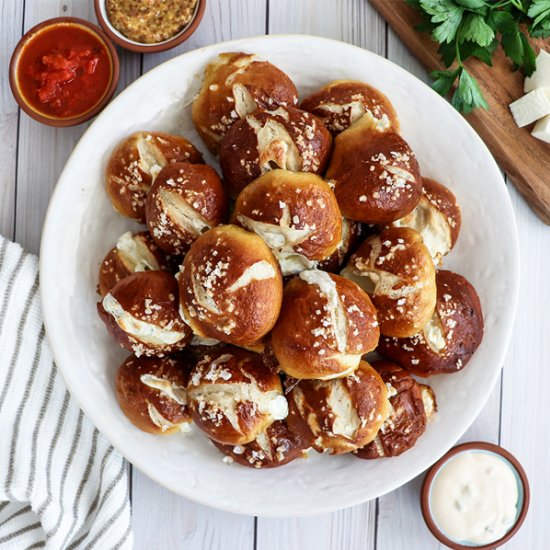 Cheese Stuffed Pretzel Bites