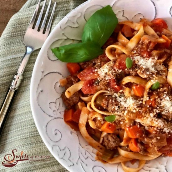 One Pot Fettuccine Bolognese