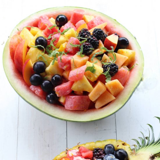 Melon Fruit Salad / Honey Yogurt