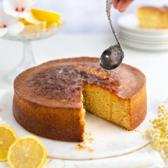 Best Lemon Drizzle Cake