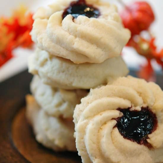 Shortbread Cookies with Jam