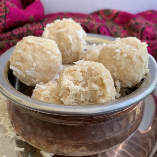 Coconut Ladoos (Paleo, Keto)