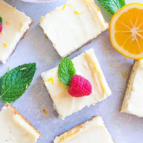 Lemon Cheesecake Bars