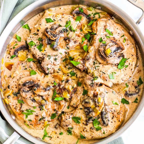 Pork Chops with Cream Sauce