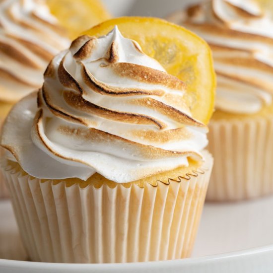 Lemon Meringue Cupcakes