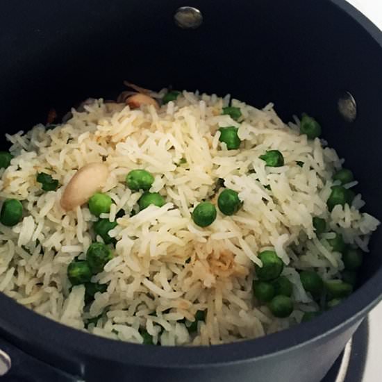 Peas and Cashew Nut Fried Rice