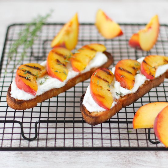 Grilled Peach Ricotta Crostini