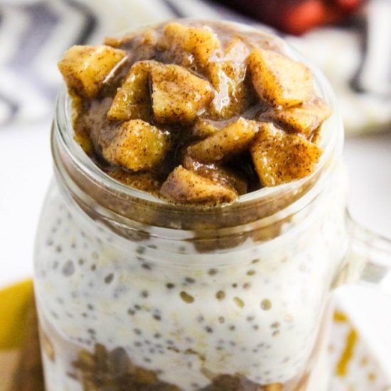 Apple Pie Overnight Oats