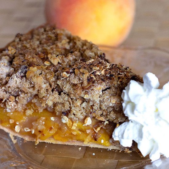 Easy Peach Crumb Pie